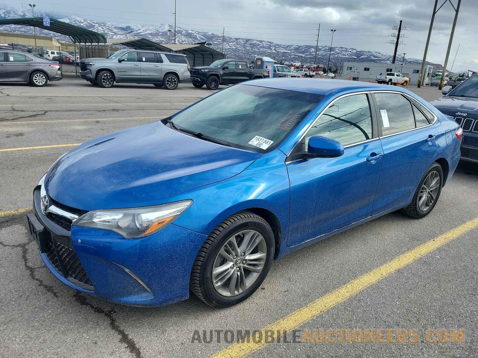 4T1BF1FKXHU659967 Toyota Camry 2017