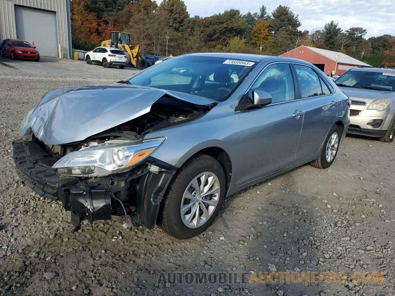 4T1BF1FKXHU660486 TOYOTA CAMRY 2017