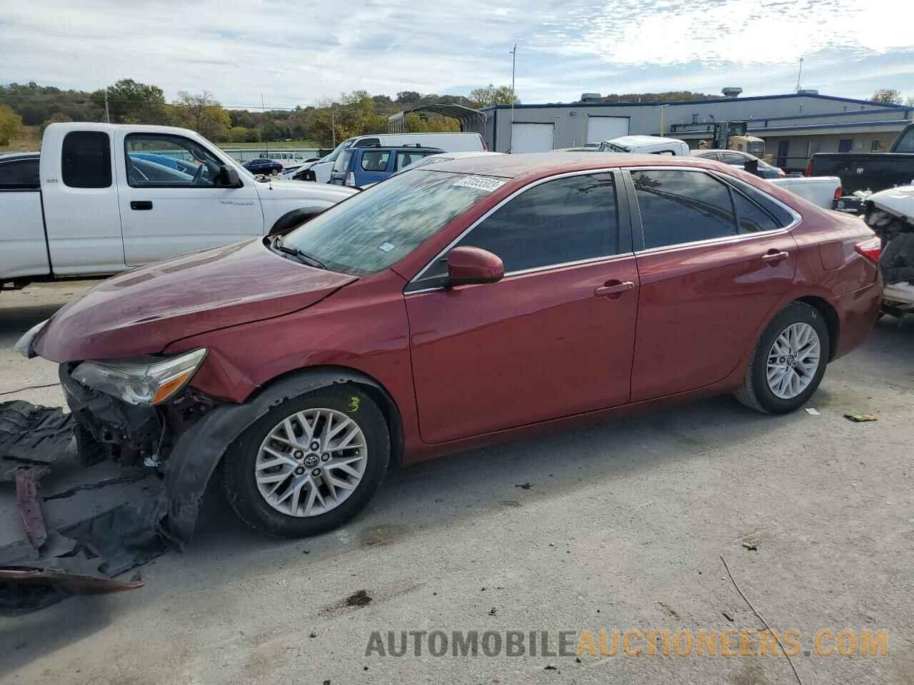 4T1BF1FKXHU670984 TOYOTA CAMRY 2017