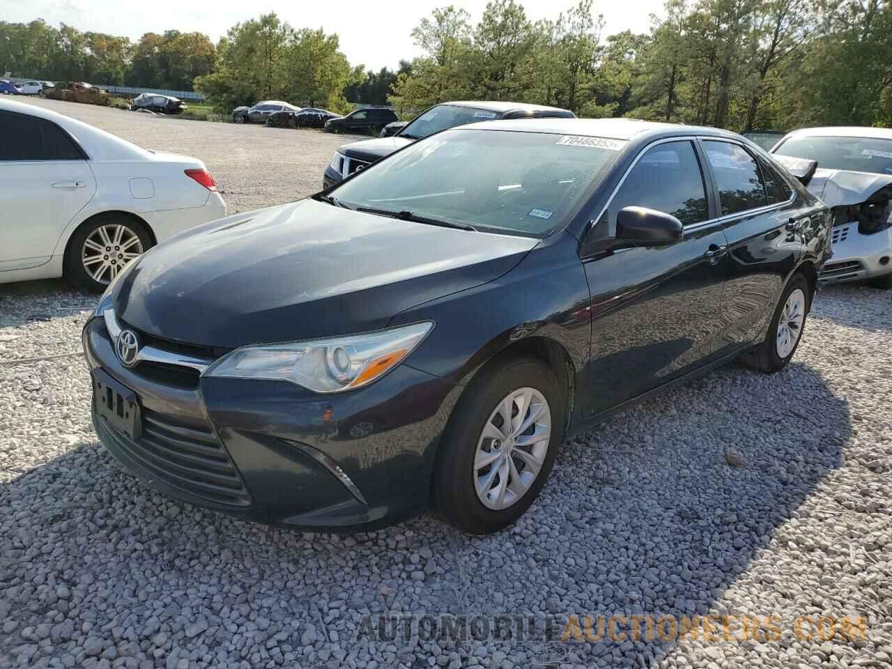 4T1BF1FKXHU672167 TOYOTA CAMRY 2017