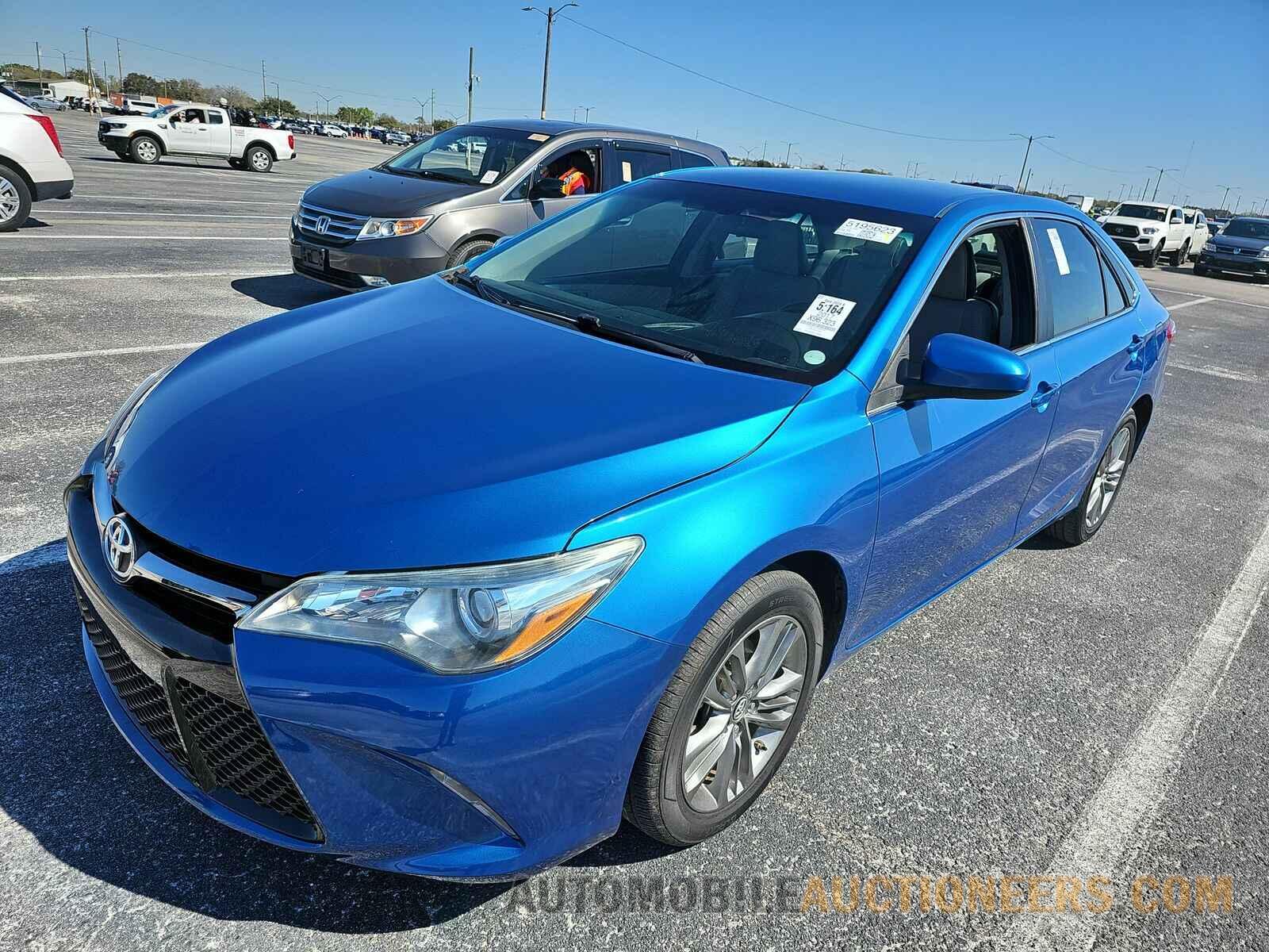 4T1BF1FKXHU672590 Toyota Camry 2017