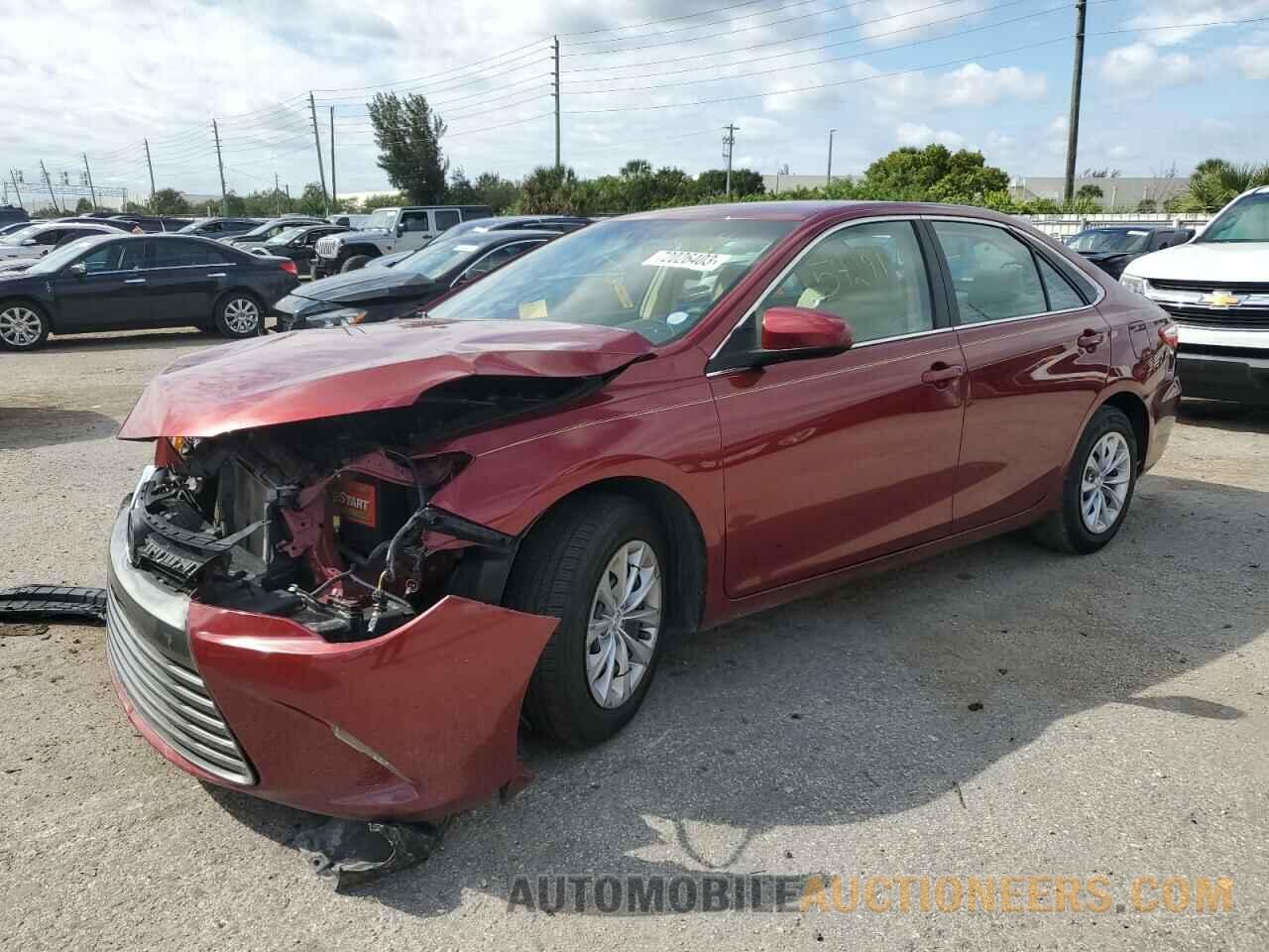 4T1BF1FKXHU675506 TOYOTA CAMRY 2017