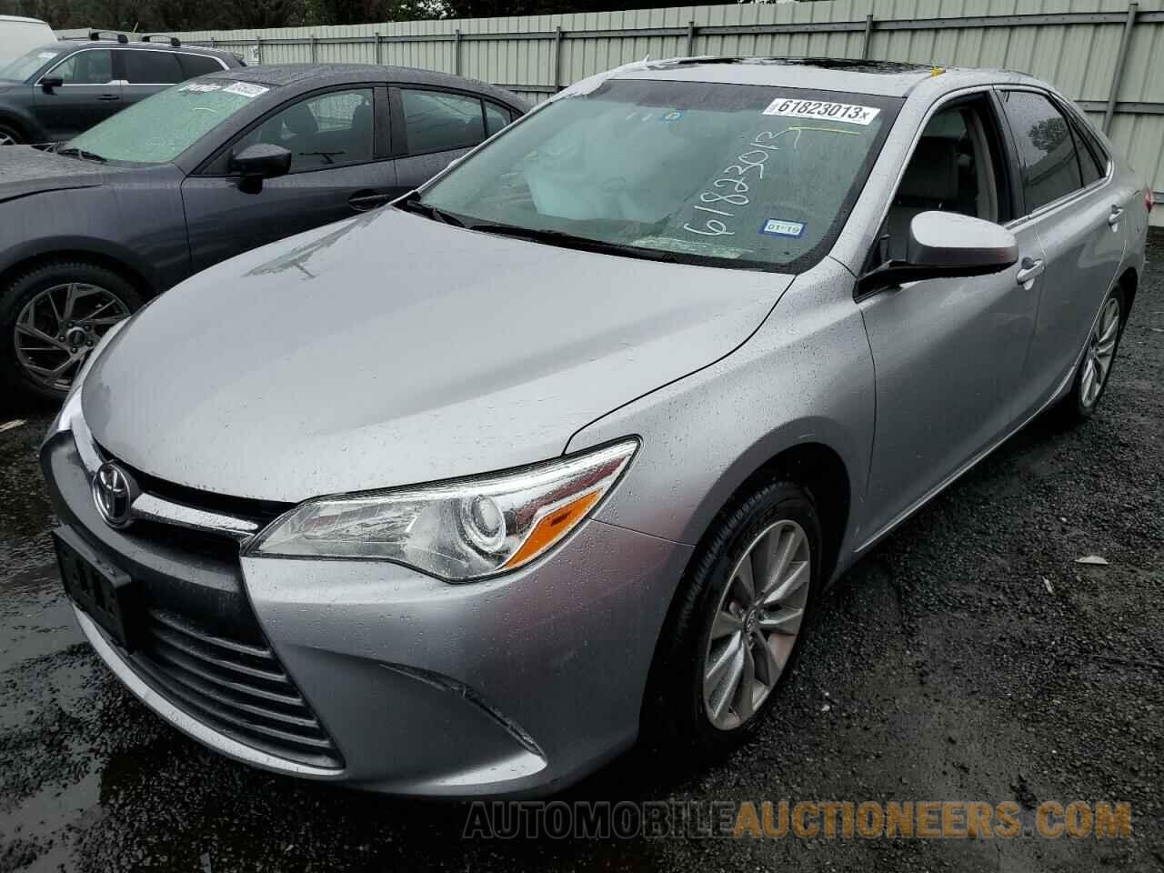 4T1BF1FKXHU677563 TOYOTA CAMRY 2017