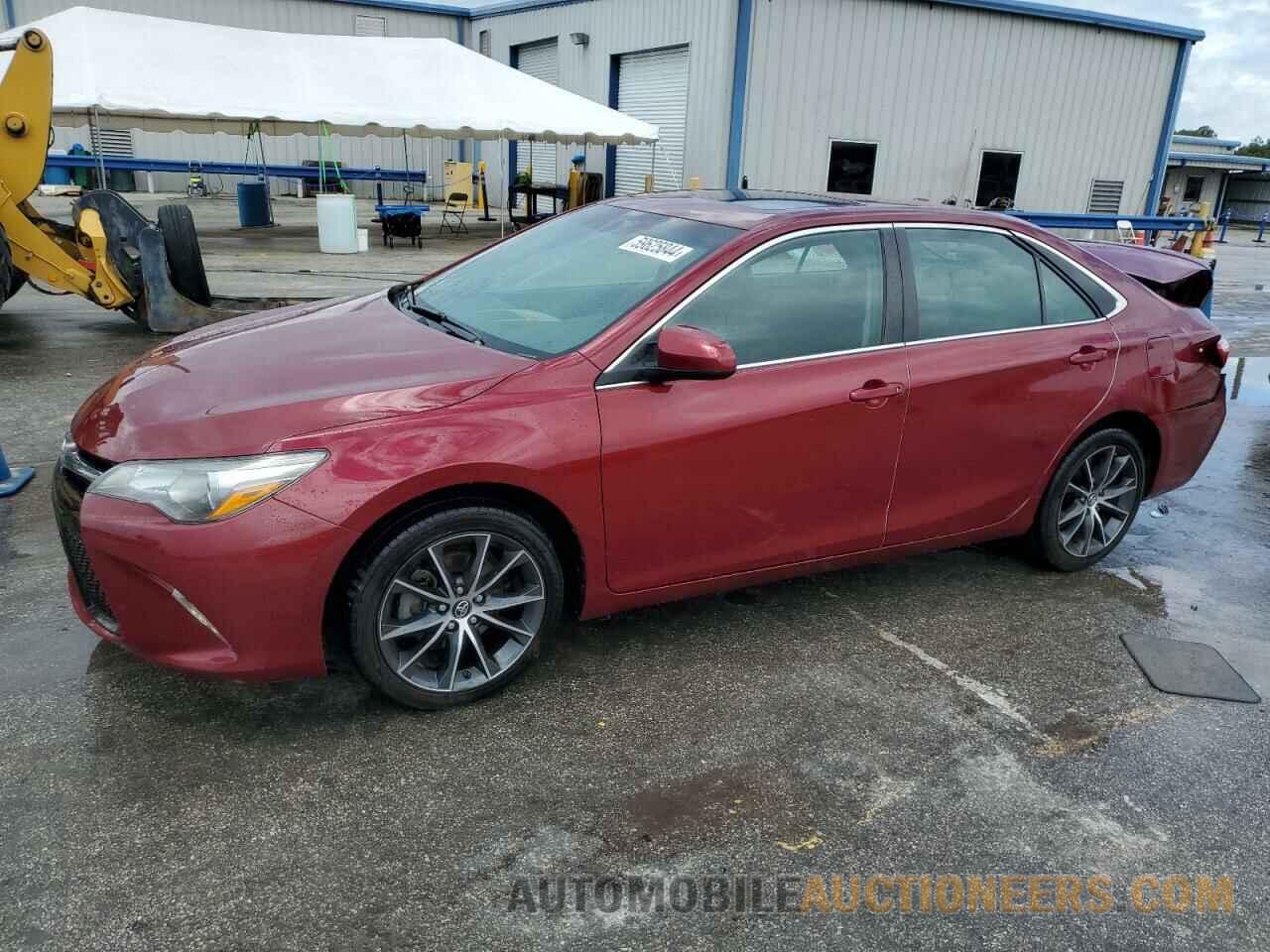 4T1BF1FKXHU679068 TOYOTA CAMRY 2017