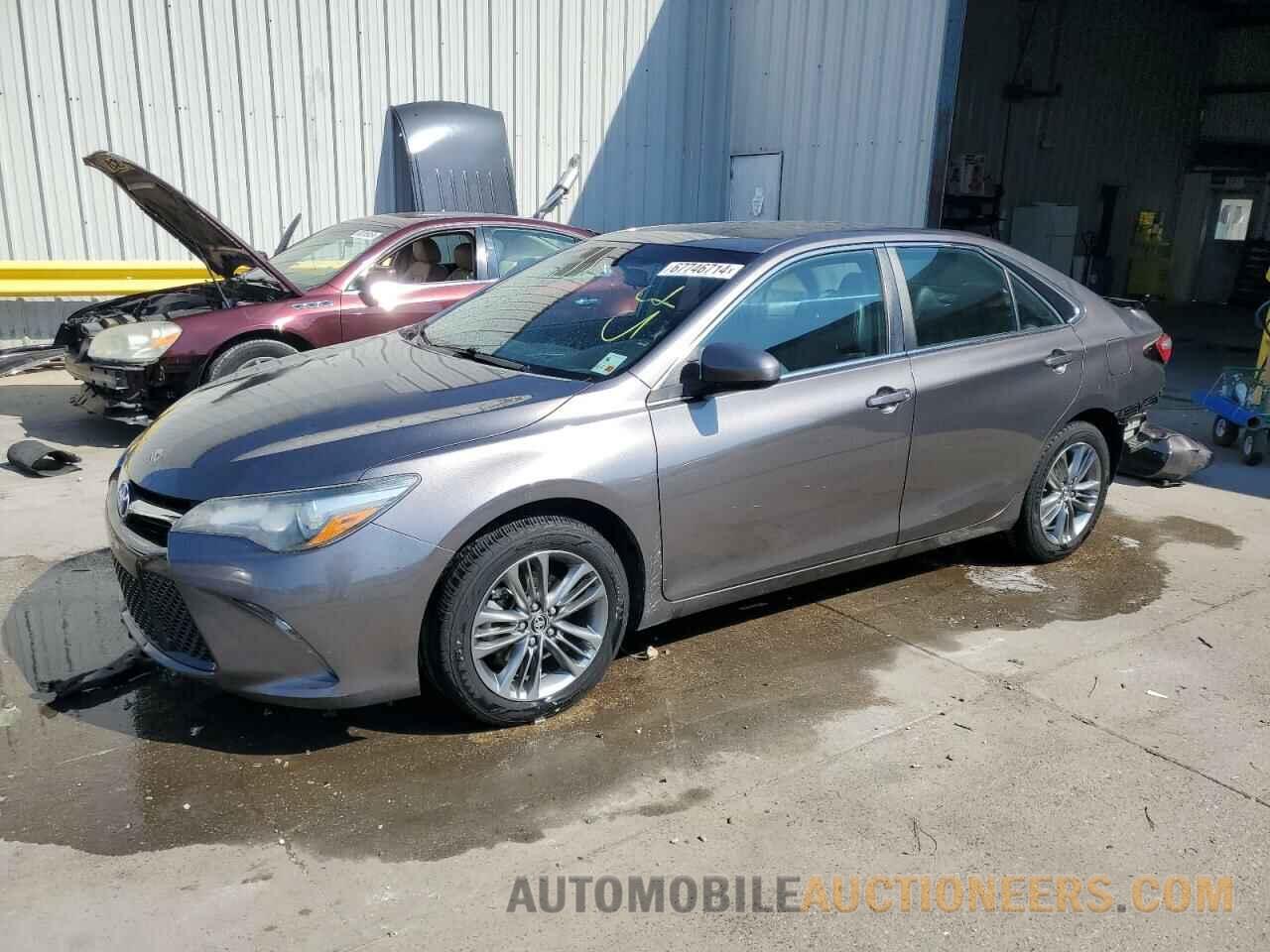 4T1BF1FKXHU686876 TOYOTA CAMRY 2017