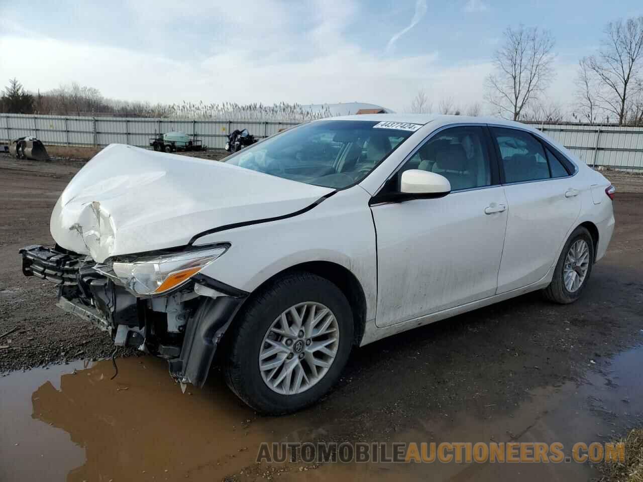 4T1BF1FKXHU690989 TOYOTA CAMRY 2017