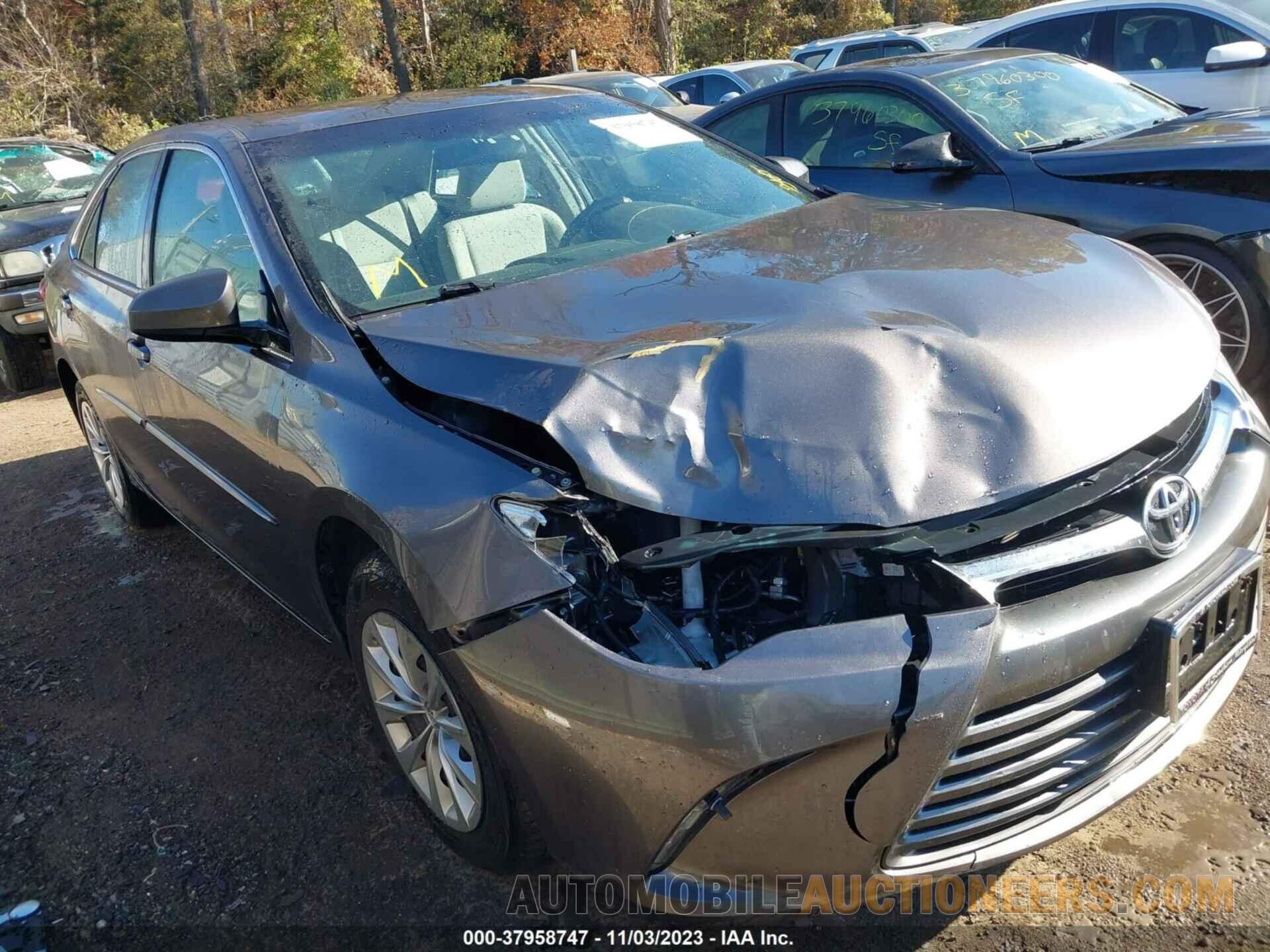 4T1BF1FKXHU696386 TOYOTA CAMRY 2017