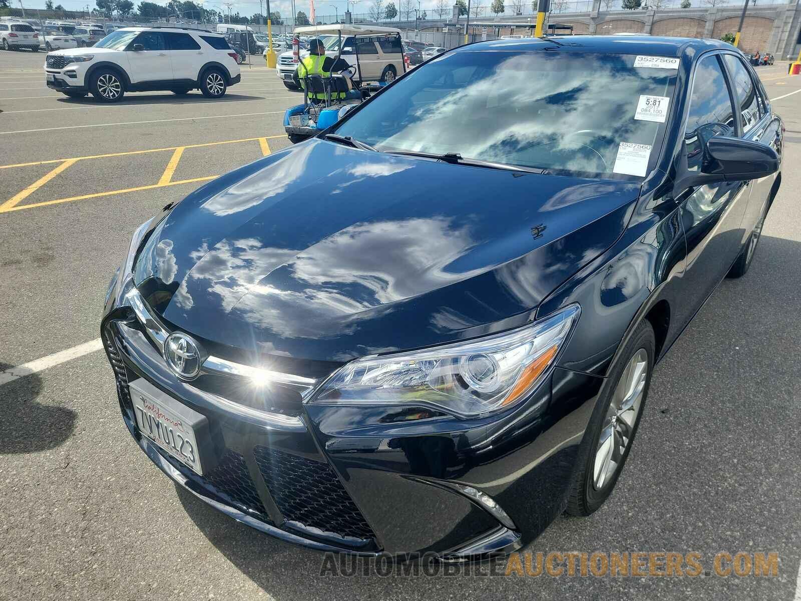 4T1BF1FKXHU698543 Toyota Camry 2017