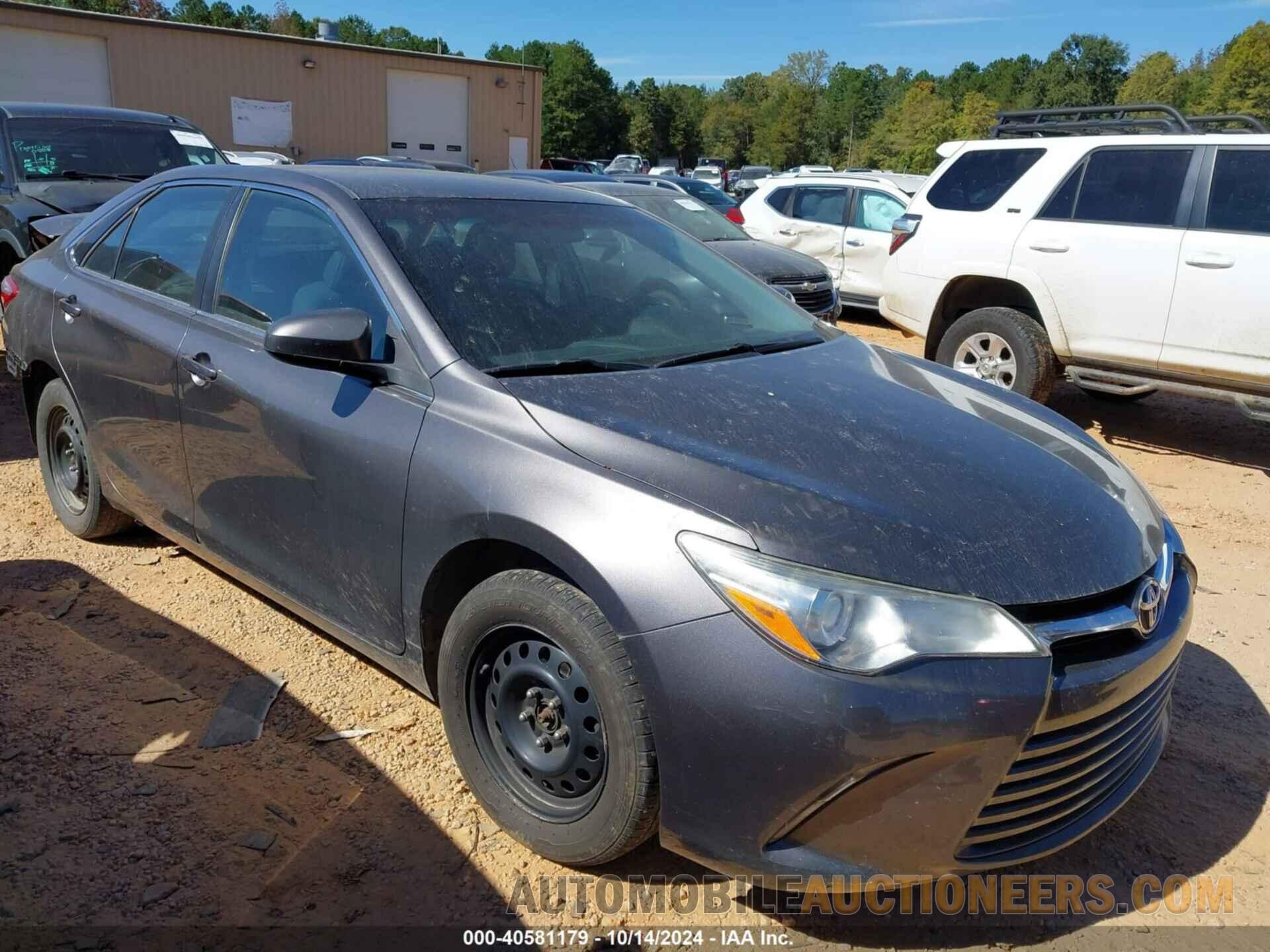 4T1BF1FKXHU699434 TOYOTA CAMRY 2017