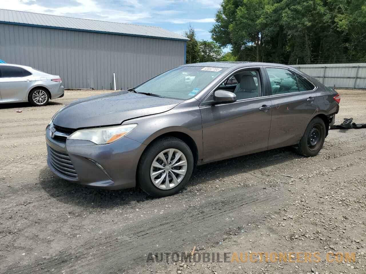 4T1BF1FKXHU700128 TOYOTA CAMRY 2017