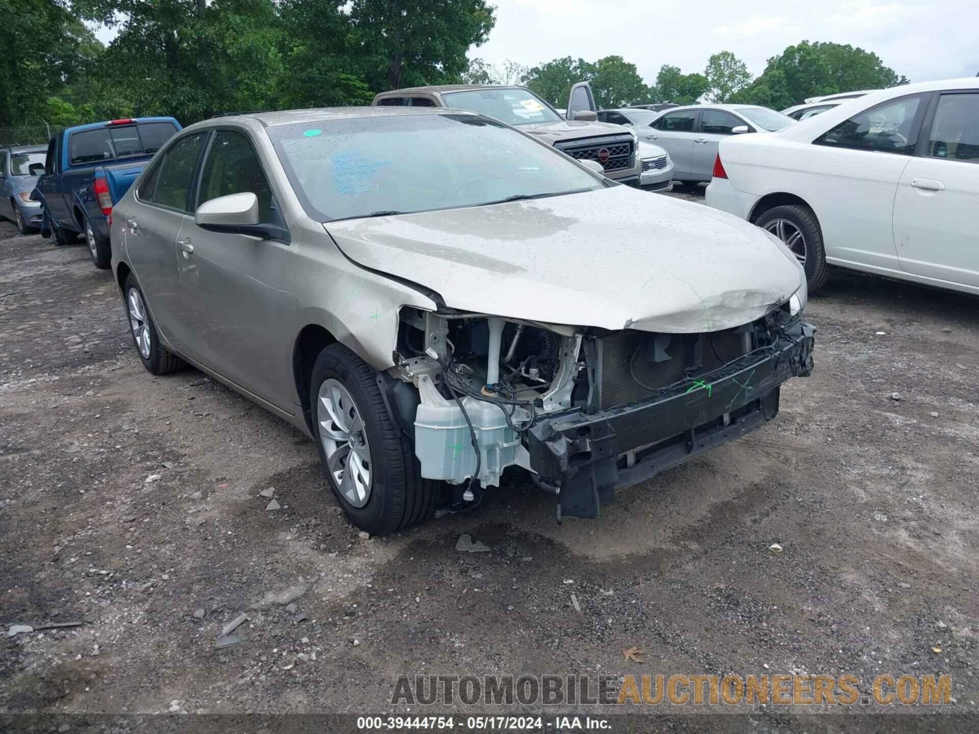 4T1BF1FKXHU701599 TOYOTA CAMRY 2017