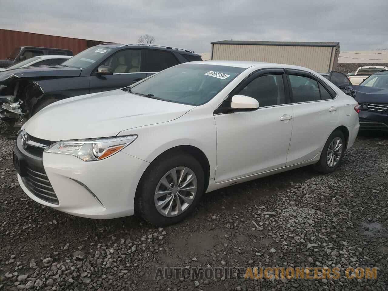 4T1BF1FKXHU701652 TOYOTA CAMRY 2017