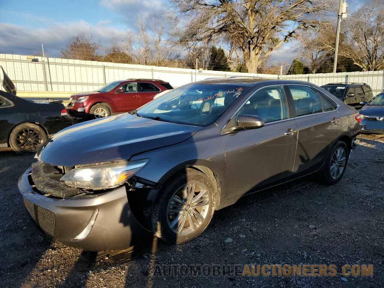 4T1BF1FKXHU708469 TOYOTA CAMRY 2017