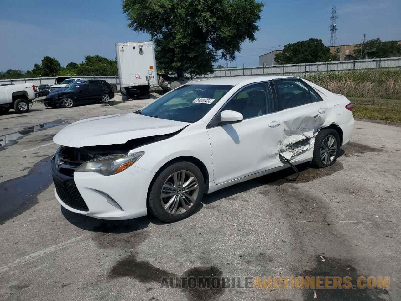 4T1BF1FKXHU739236 TOYOTA CAMRY 2017