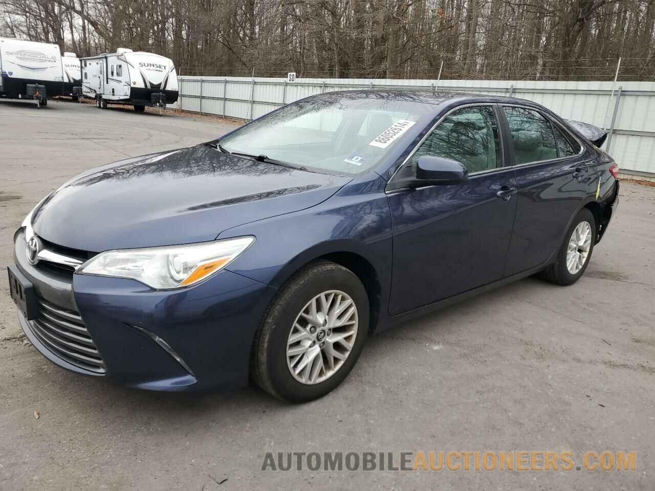 4T1BF1FKXHU739642 TOYOTA CAMRY 2017