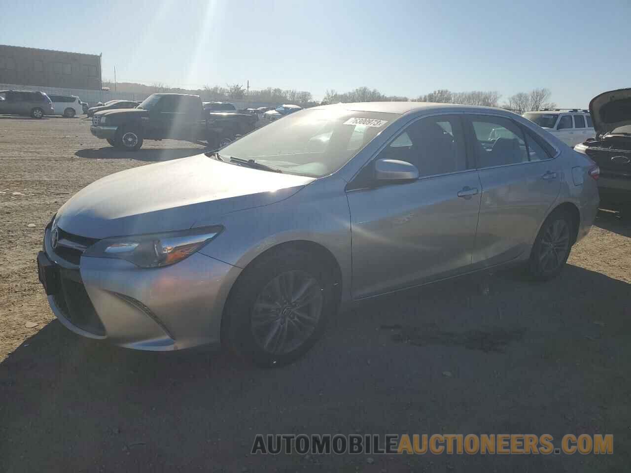 4T1BF1FKXHU747000 TOYOTA CAMRY 2017