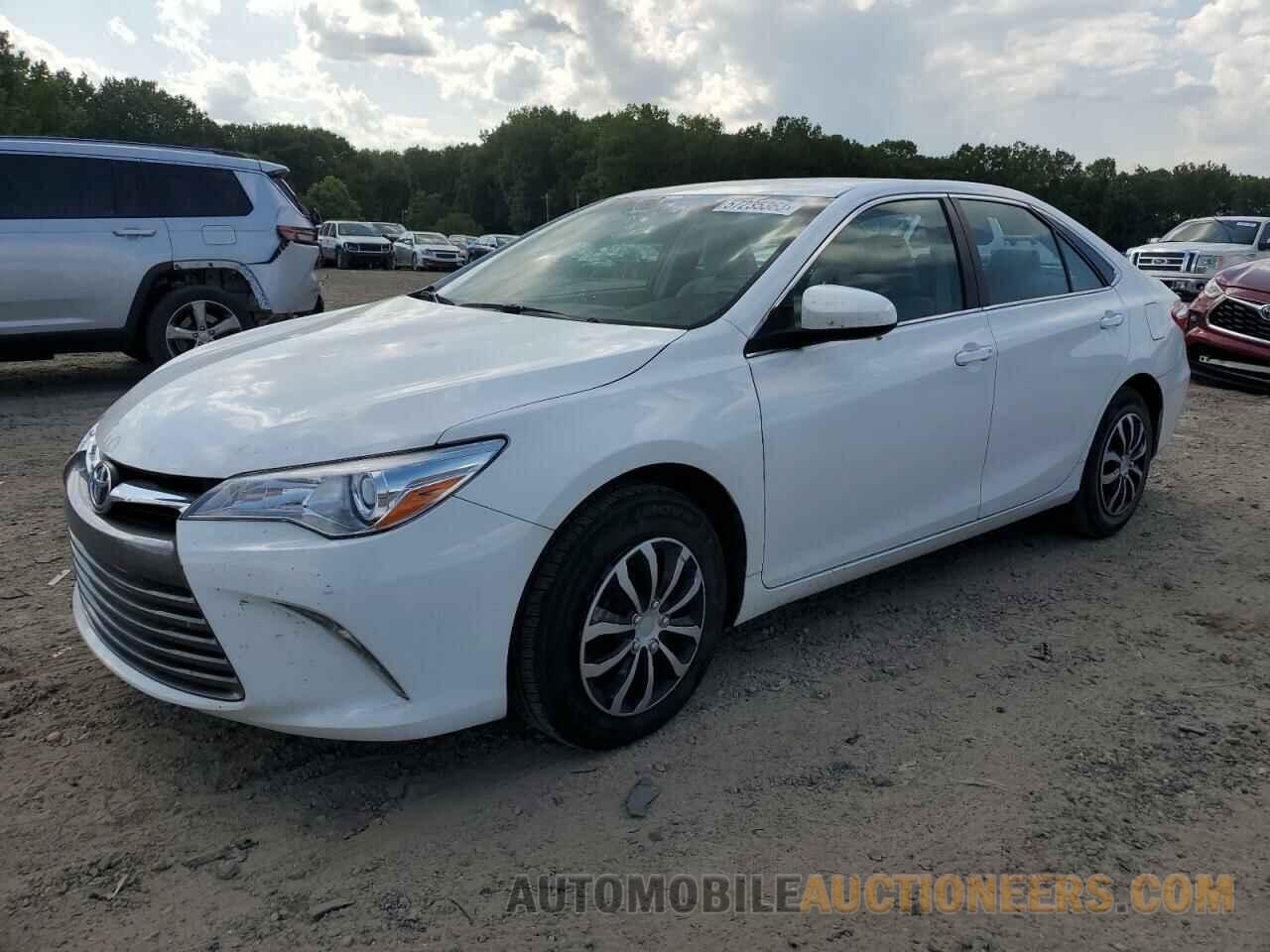 4T1BF1FKXHU756957 TOYOTA CAMRY 2017