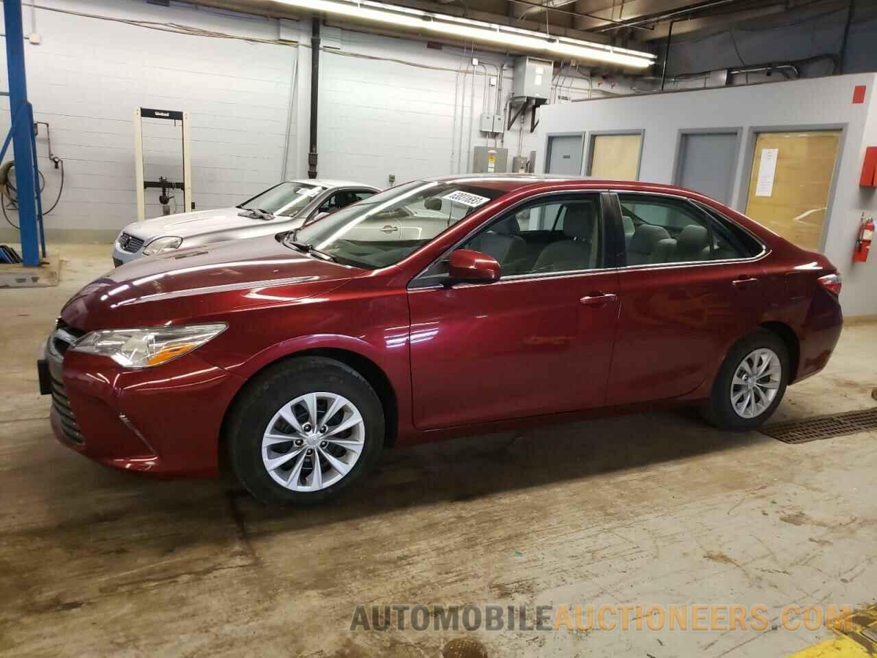 4T1BF1FKXHU763889 TOYOTA CAMRY 2017