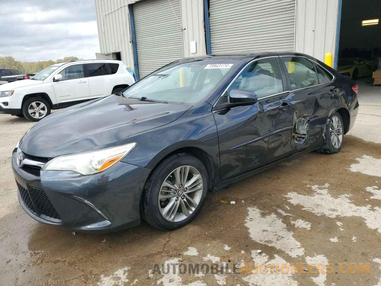 4T1BF1FKXHU767215 TOYOTA CAMRY 2017