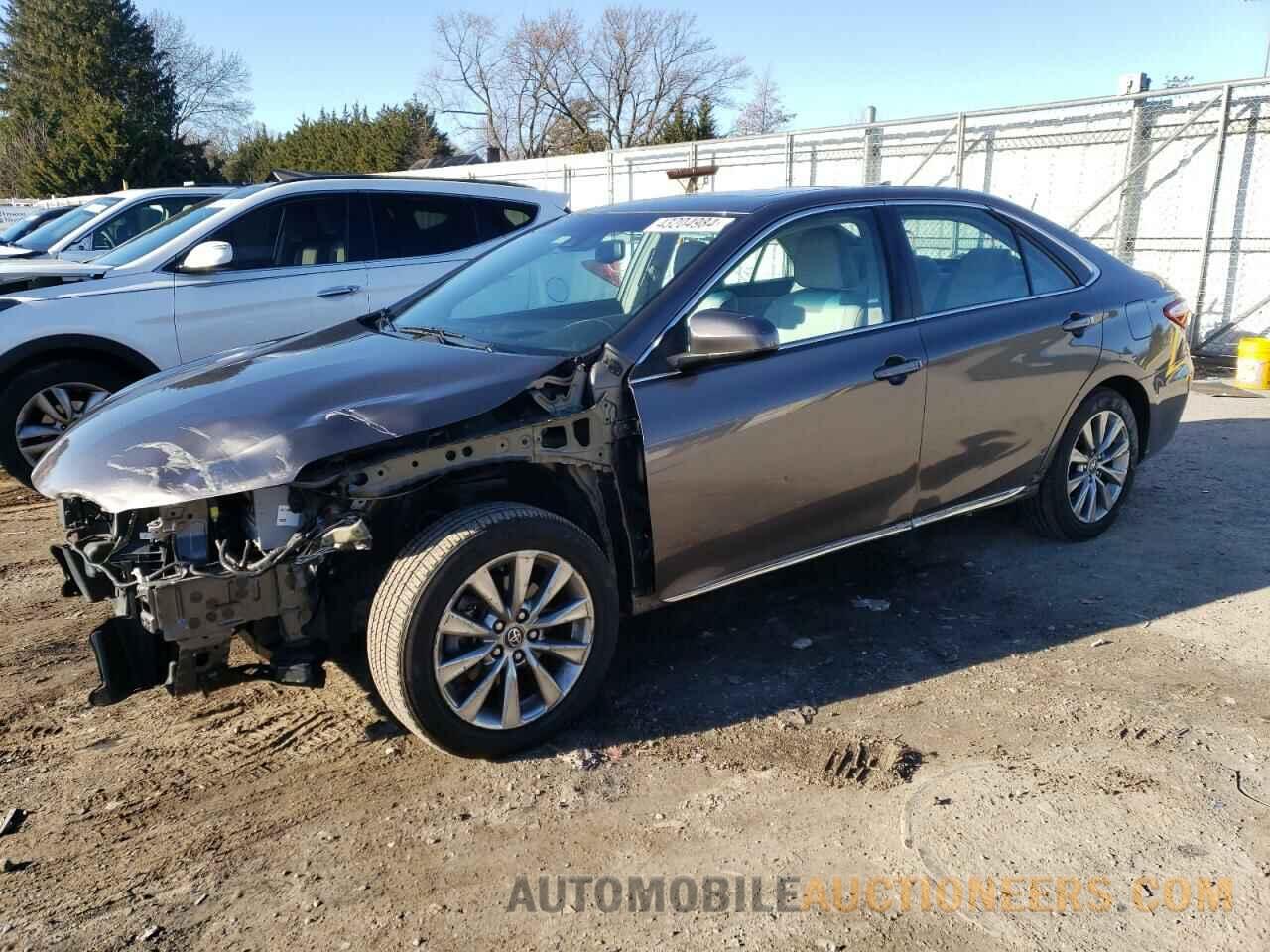 4T1BF1FKXHU769529 TOYOTA CAMRY 2017