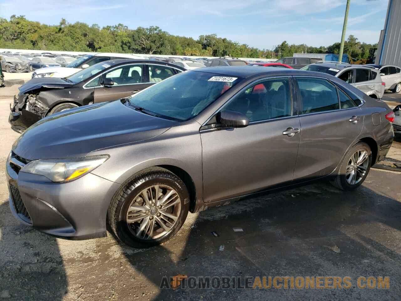 4T1BF1FKXHU769627 TOYOTA CAMRY 2017