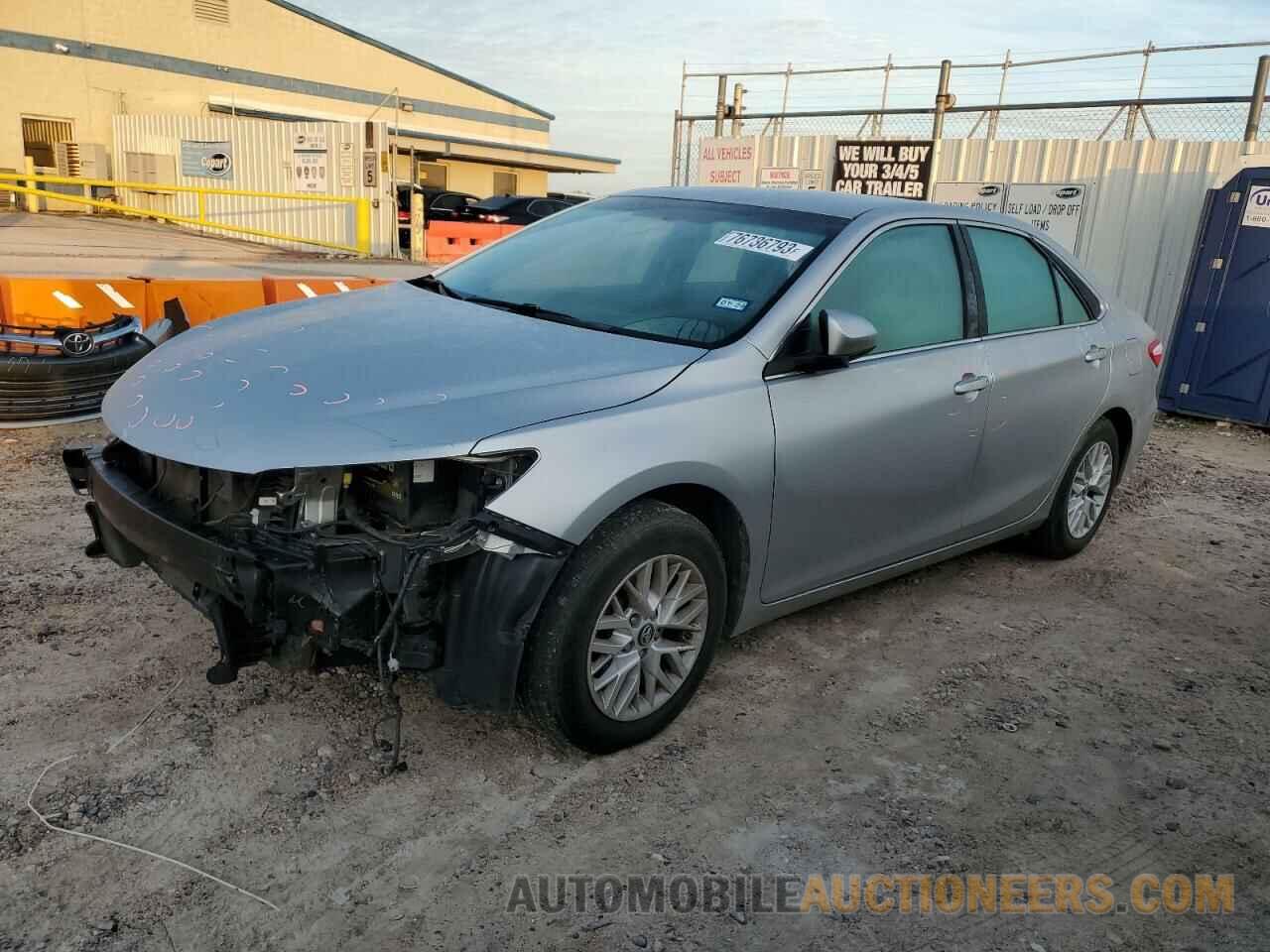 4T1BF1FKXHU775590 TOYOTA CAMRY 2017