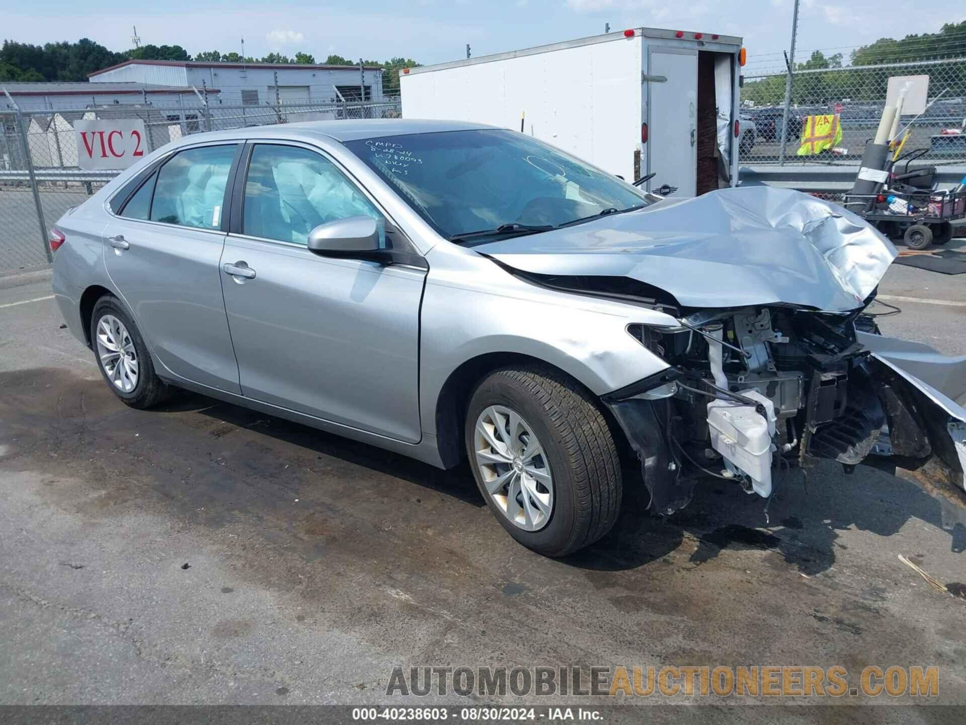 4T1BF1FKXHU780093 TOYOTA CAMRY 2017