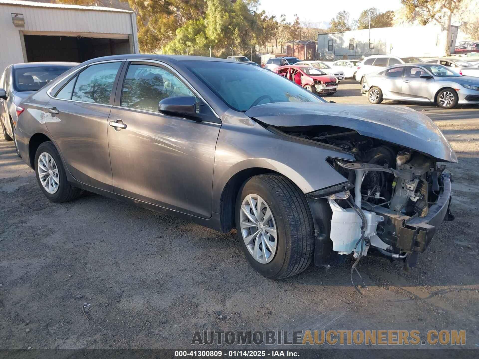 4T1BF1FKXHU781308 TOYOTA CAMRY 2017