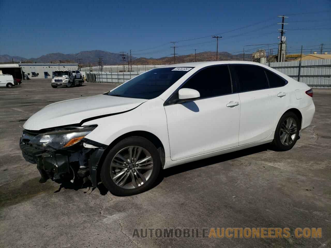 4T1BF1FKXHU782443 TOYOTA CAMRY 2017