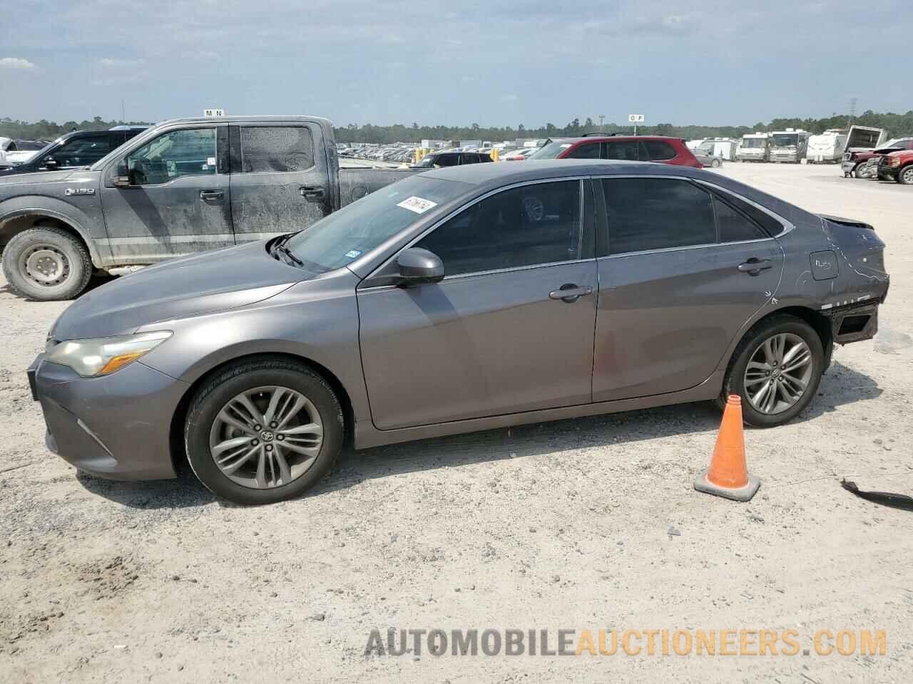 4T1BF1FKXHU795564 TOYOTA CAMRY 2017