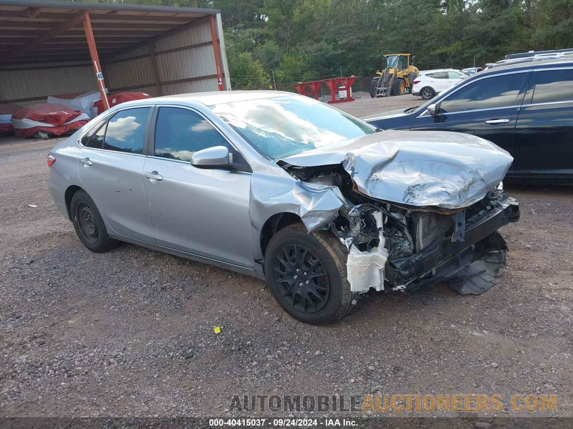 4T1BF1FKXHU800956 TOYOTA CAMRY 2017