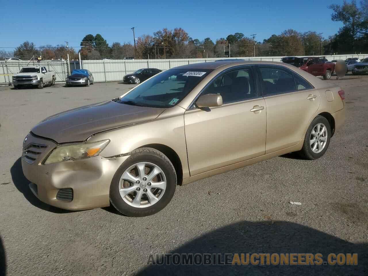 4T1BF3EK0BU667855 TOYOTA CAMRY 2011