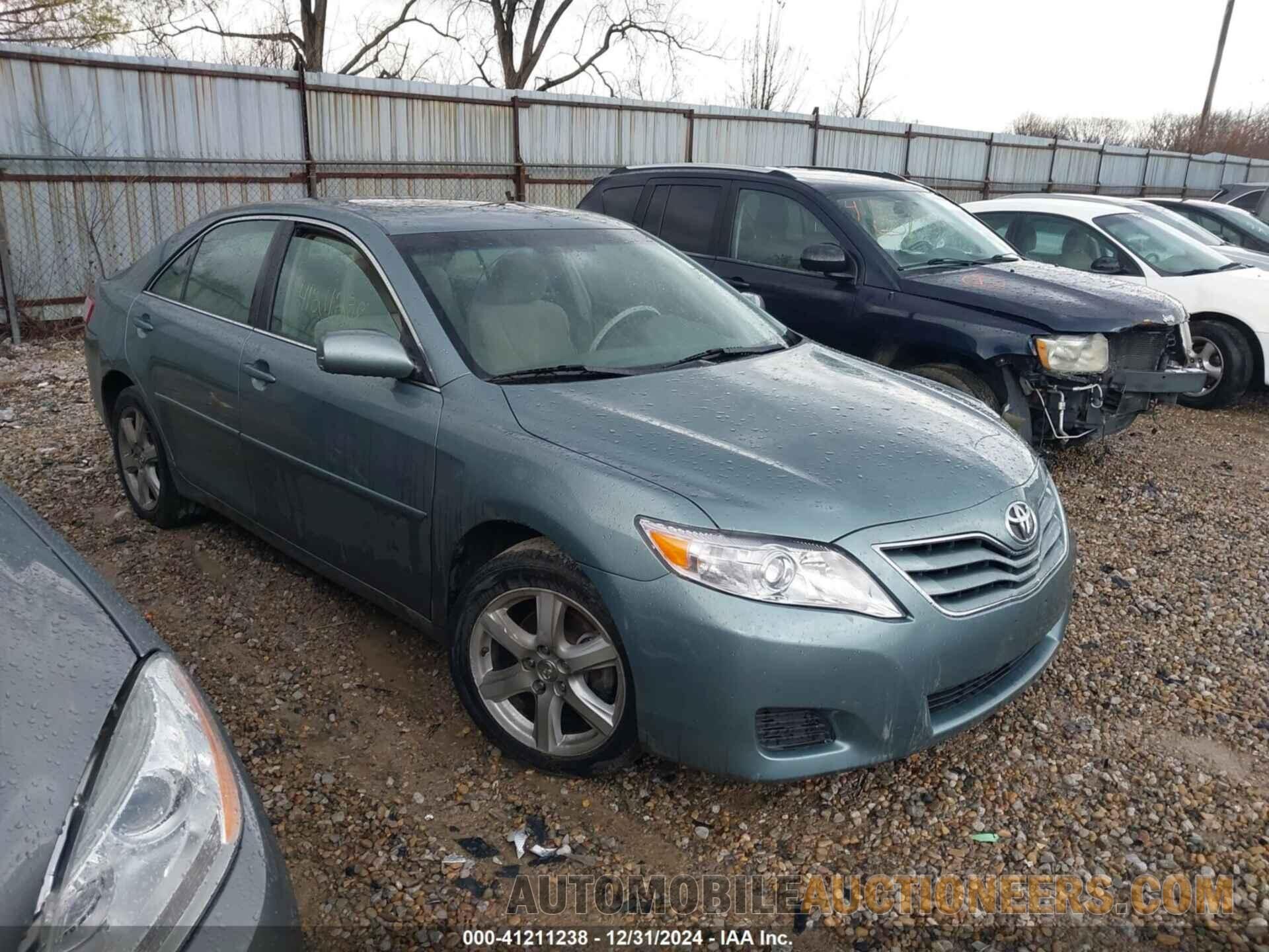 4T1BF3EK0BU697437 TOYOTA CAMRY 2011