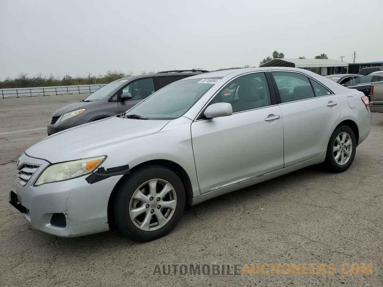 4T1BF3EK0BU767468 TOYOTA CAMRY 2011