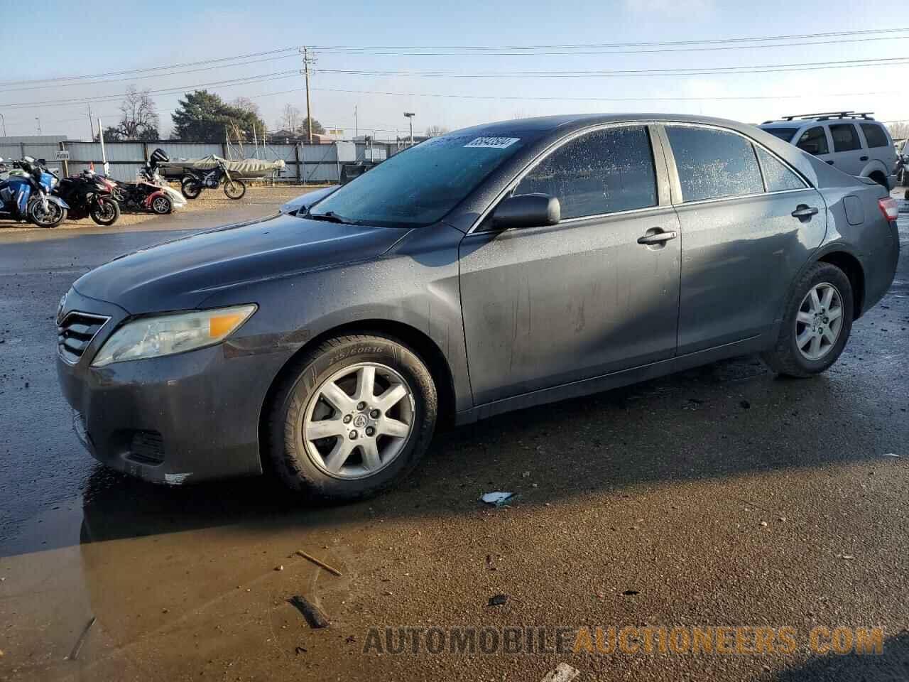 4T1BF3EK0BU770273 TOYOTA CAMRY 2011