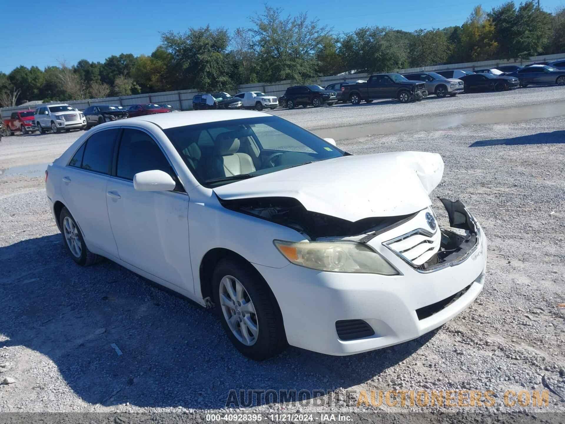 4T1BF3EK1BU609365 TOYOTA CAMRY 2011