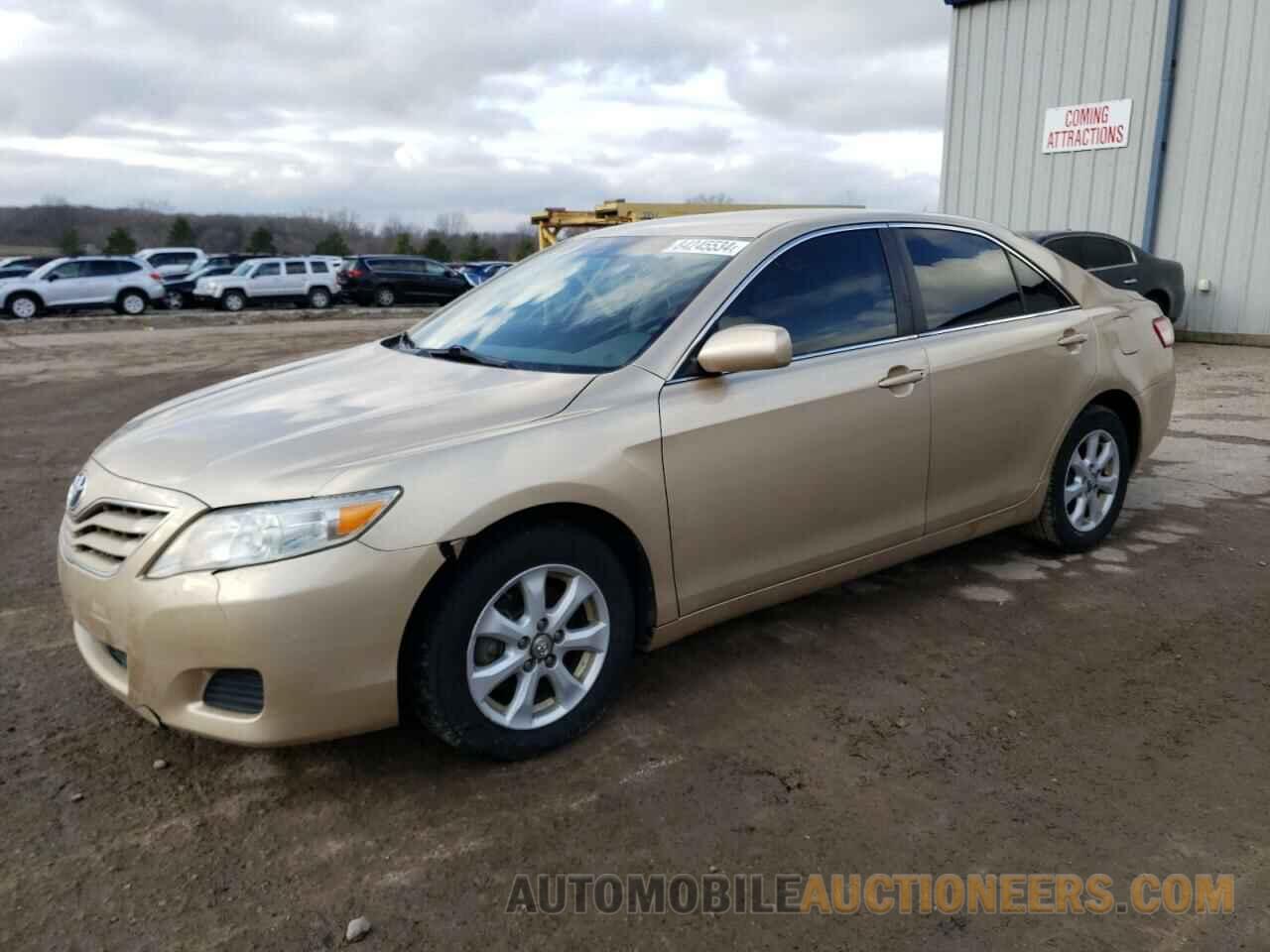 4T1BF3EK1BU710888 TOYOTA CAMRY 2011