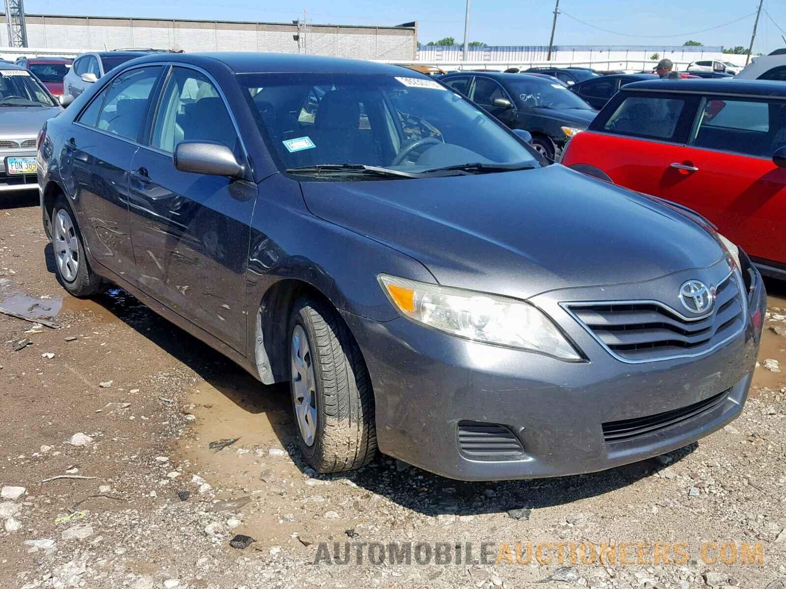 4T1BF3EK1BU732678 TOYOTA CAMRY BASE 2011