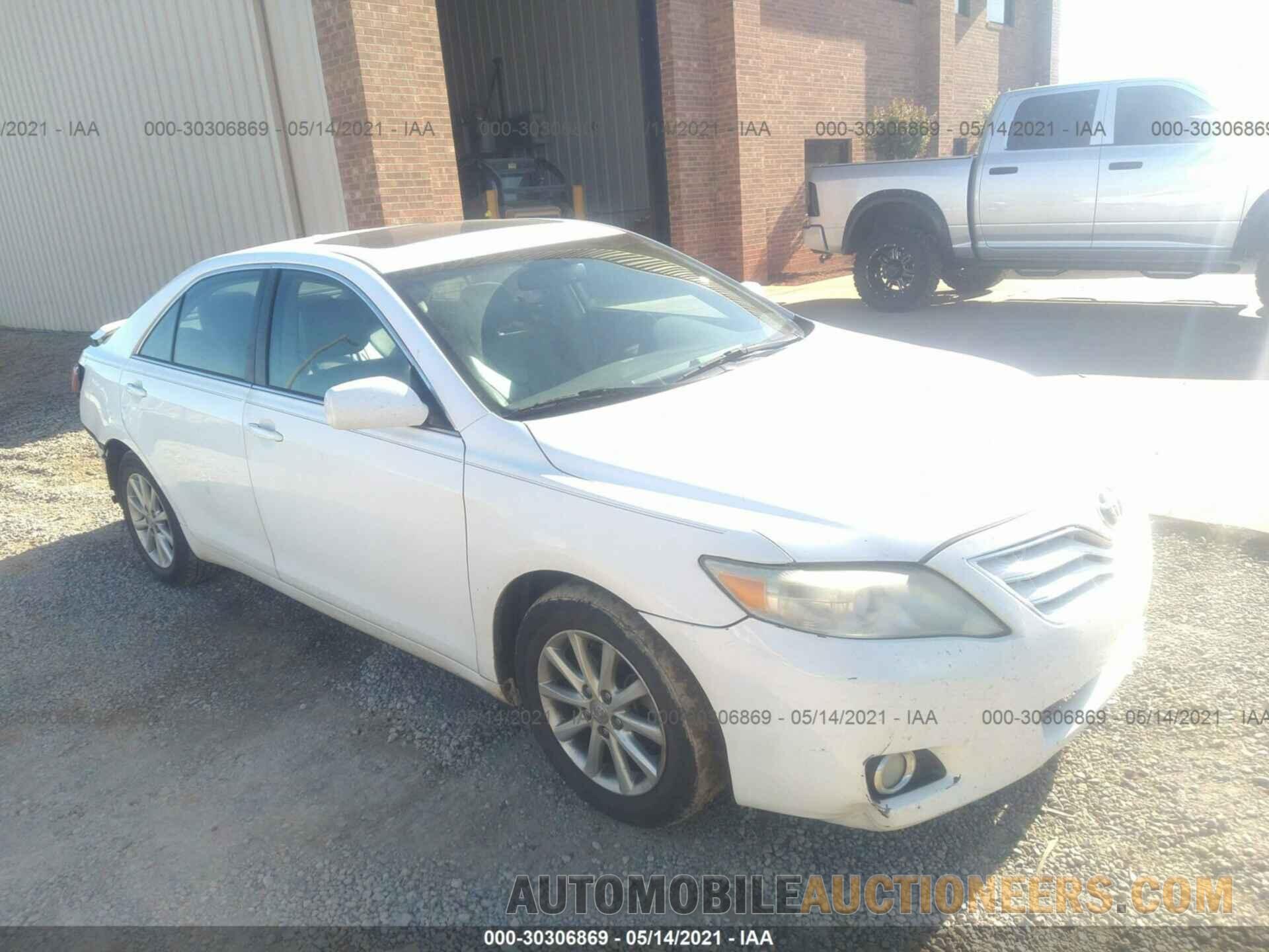 4T1BF3EK1BU742210 TOYOTA CAMRY 2011