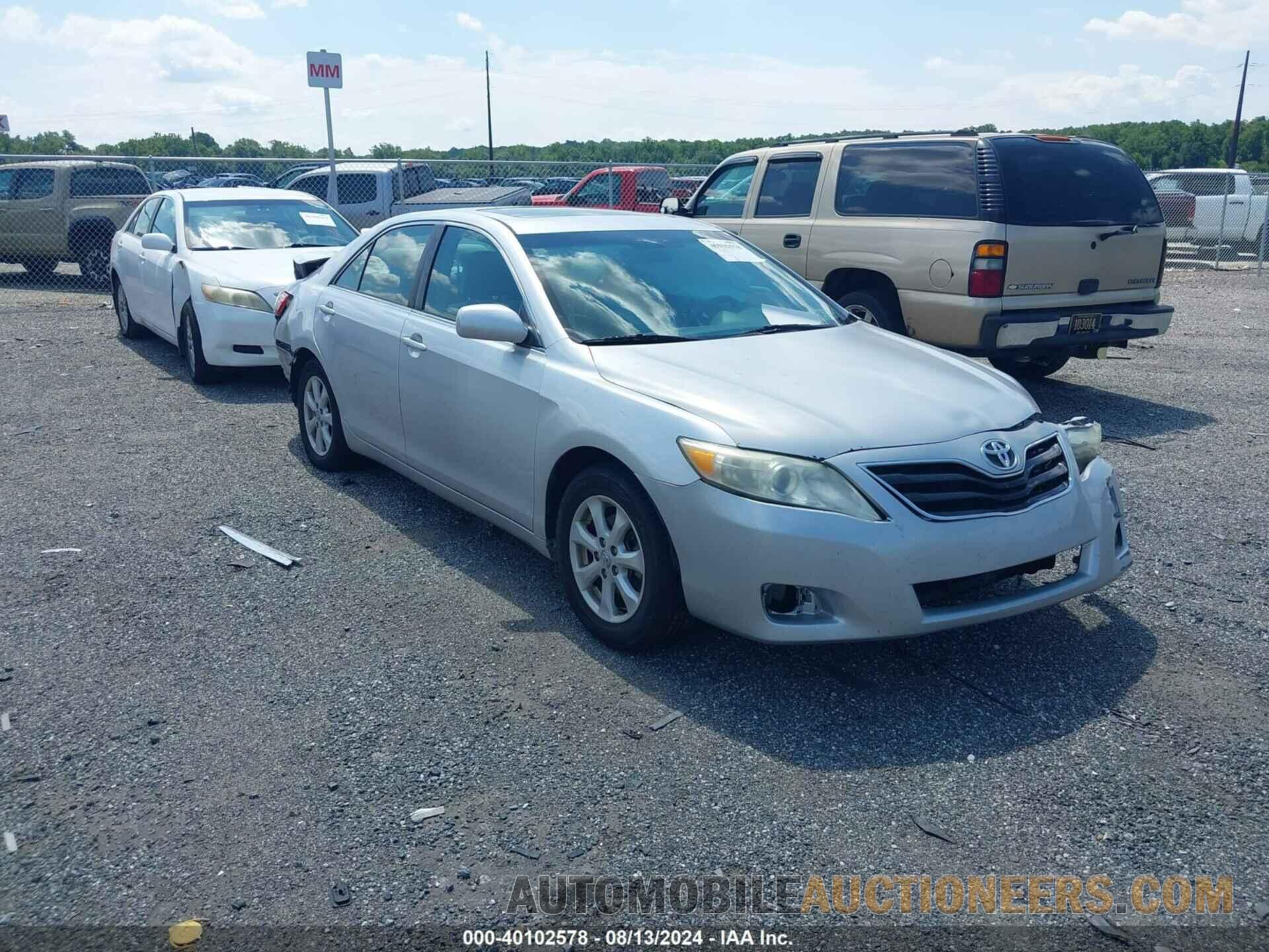 4T1BF3EK2B4194623 TOYOTA CAMRY 2011