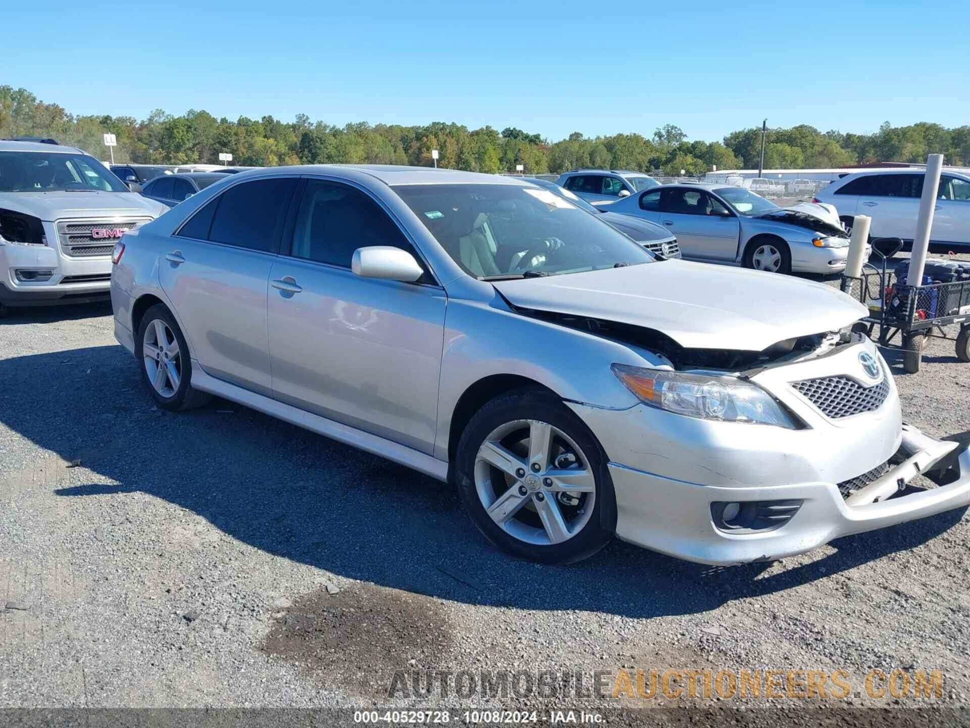 4T1BF3EK2BU129240 TOYOTA CAMRY 2011