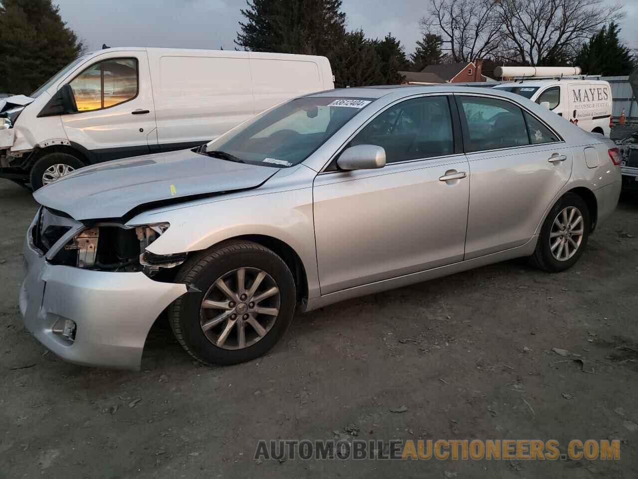 4T1BF3EK2BU187395 TOYOTA CAMRY 2011