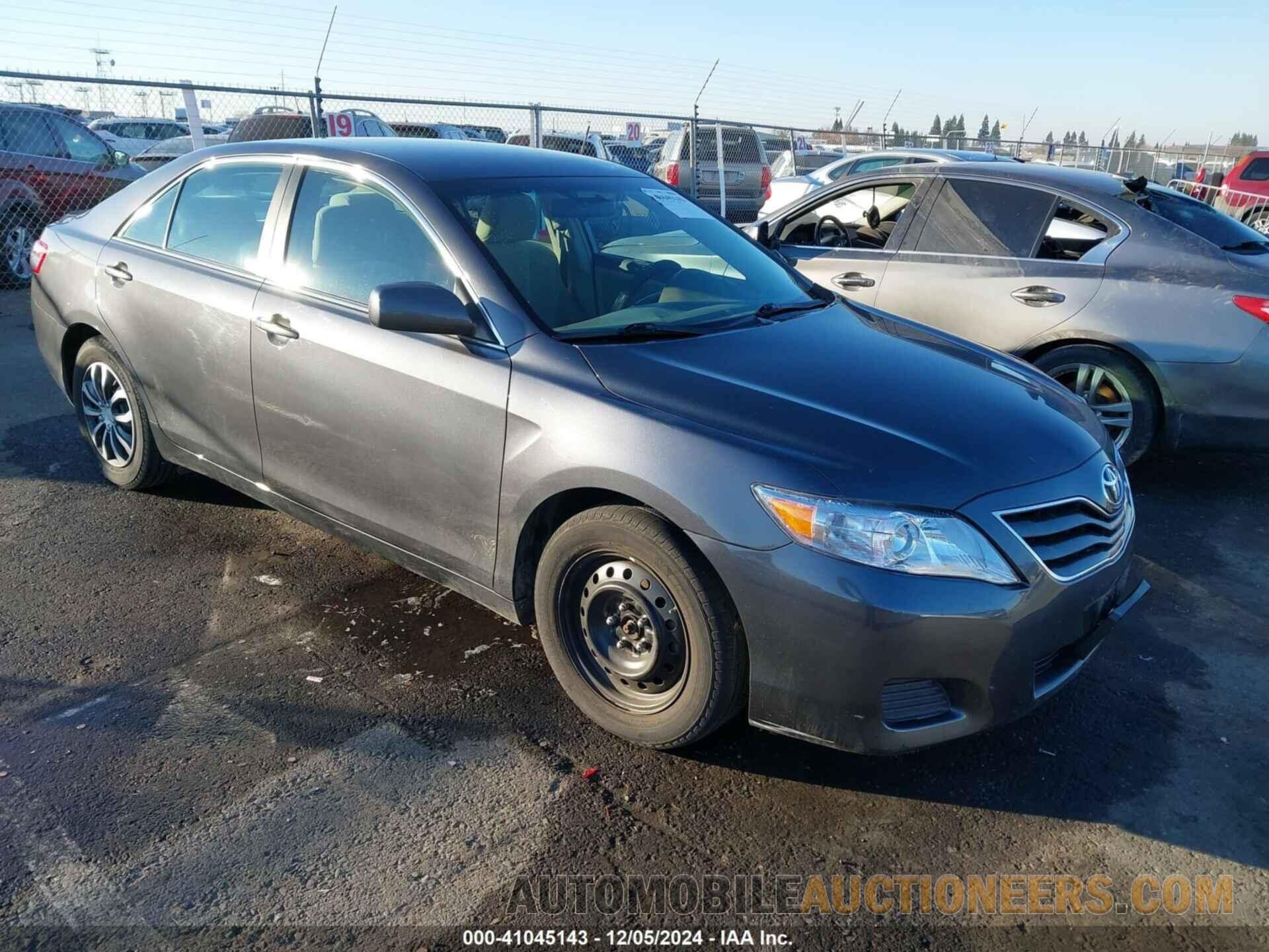 4T1BF3EK2BU213669 TOYOTA CAMRY 2011