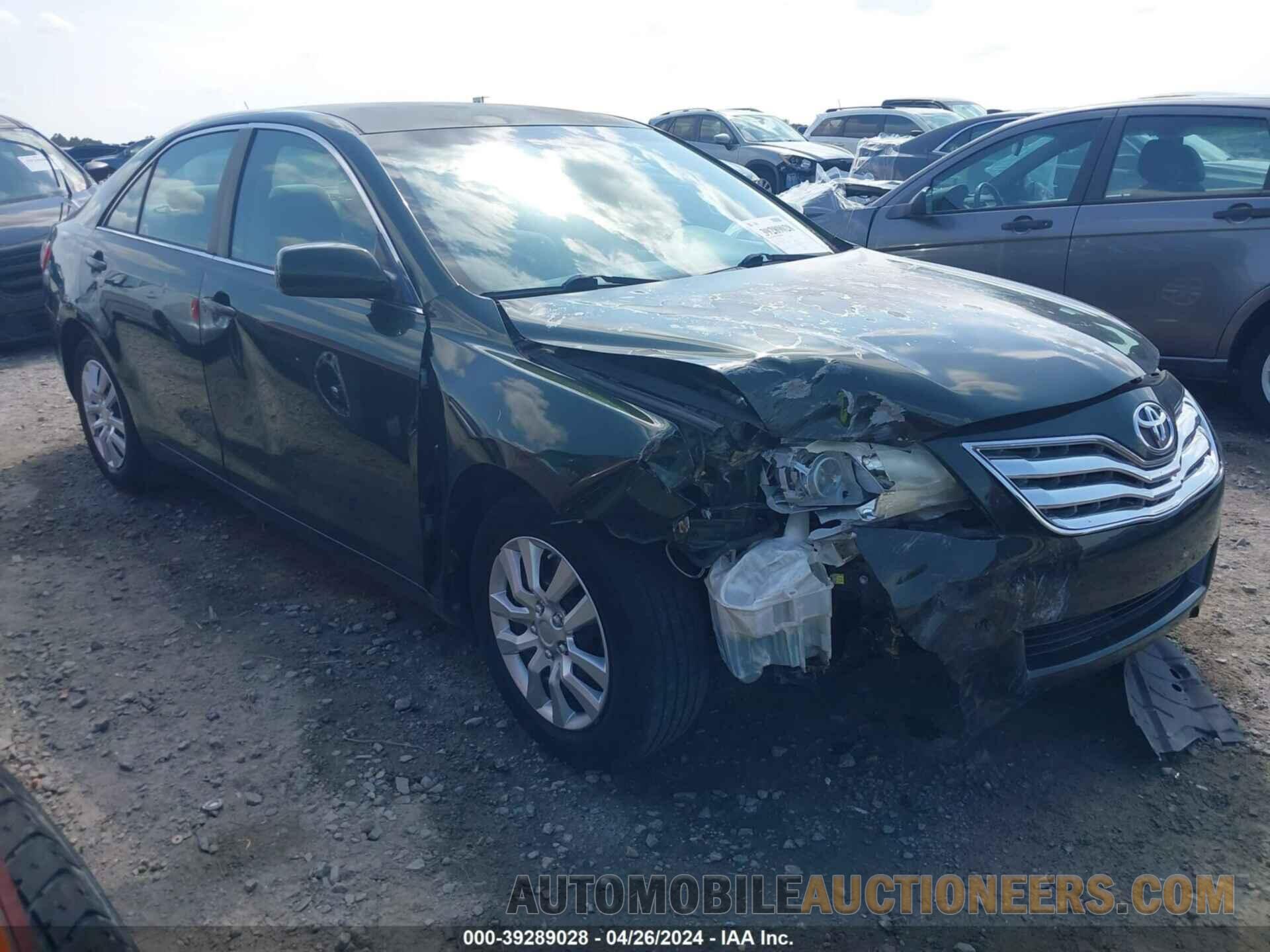 4T1BF3EK2BU614199 TOYOTA CAMRY 2011