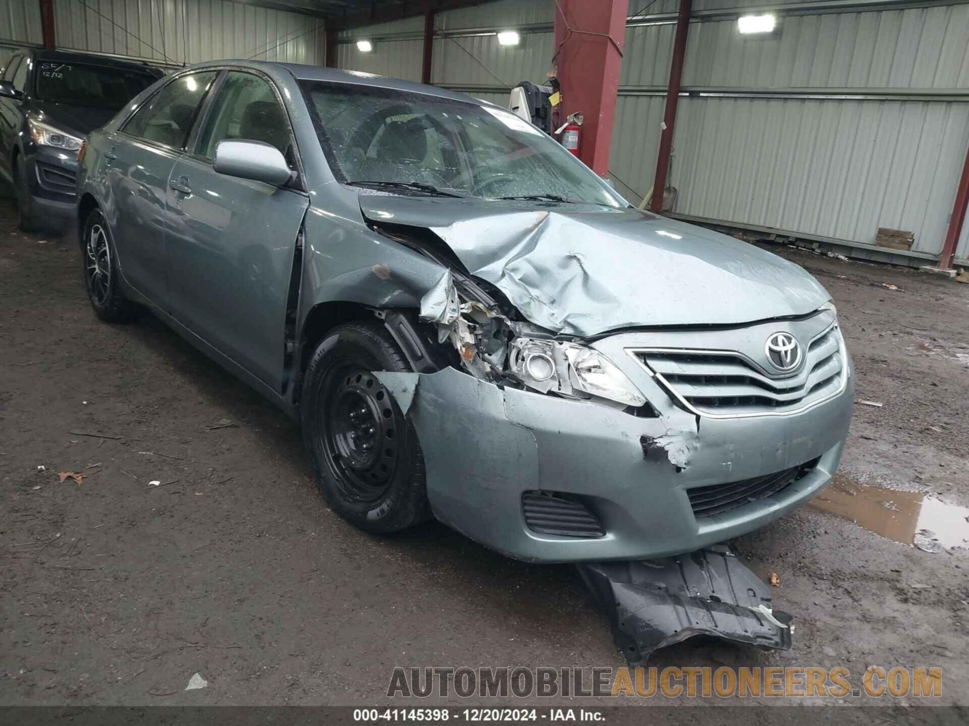 4T1BF3EK2BU633898 TOYOTA CAMRY 2011