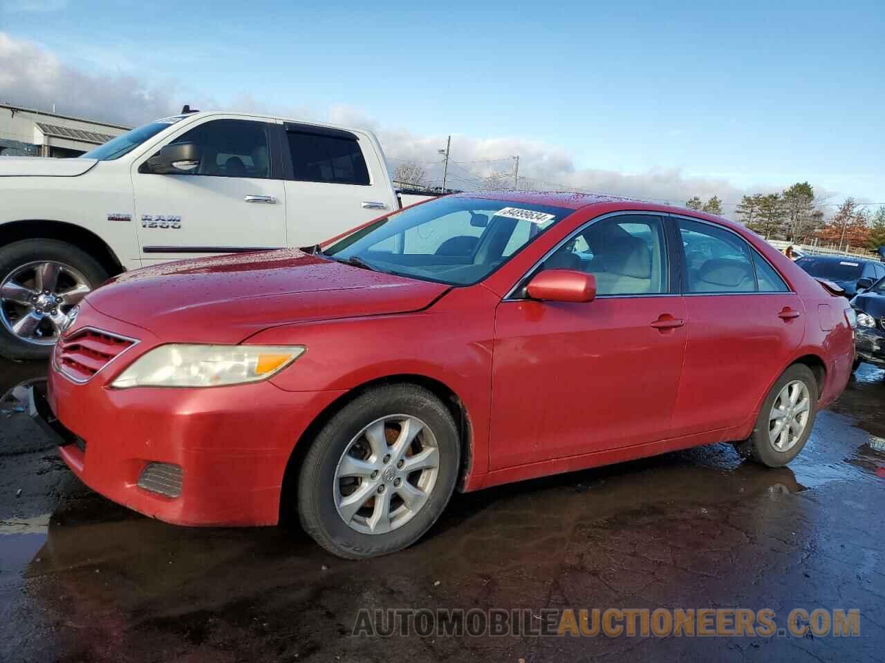 4T1BF3EK3BU153725 TOYOTA CAMRY 2011