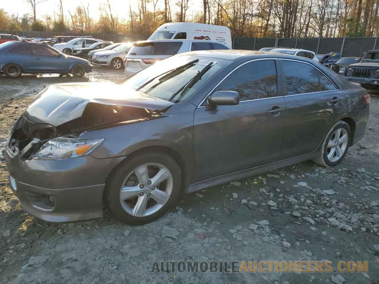 4T1BF3EK3BU203054 TOYOTA CAMRY 2011