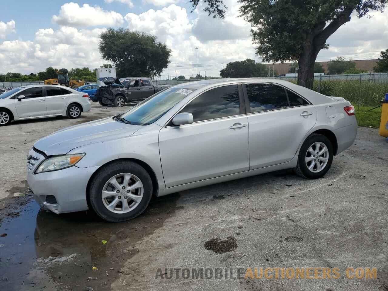 4T1BF3EK3BU216712 TOYOTA CAMRY 2011