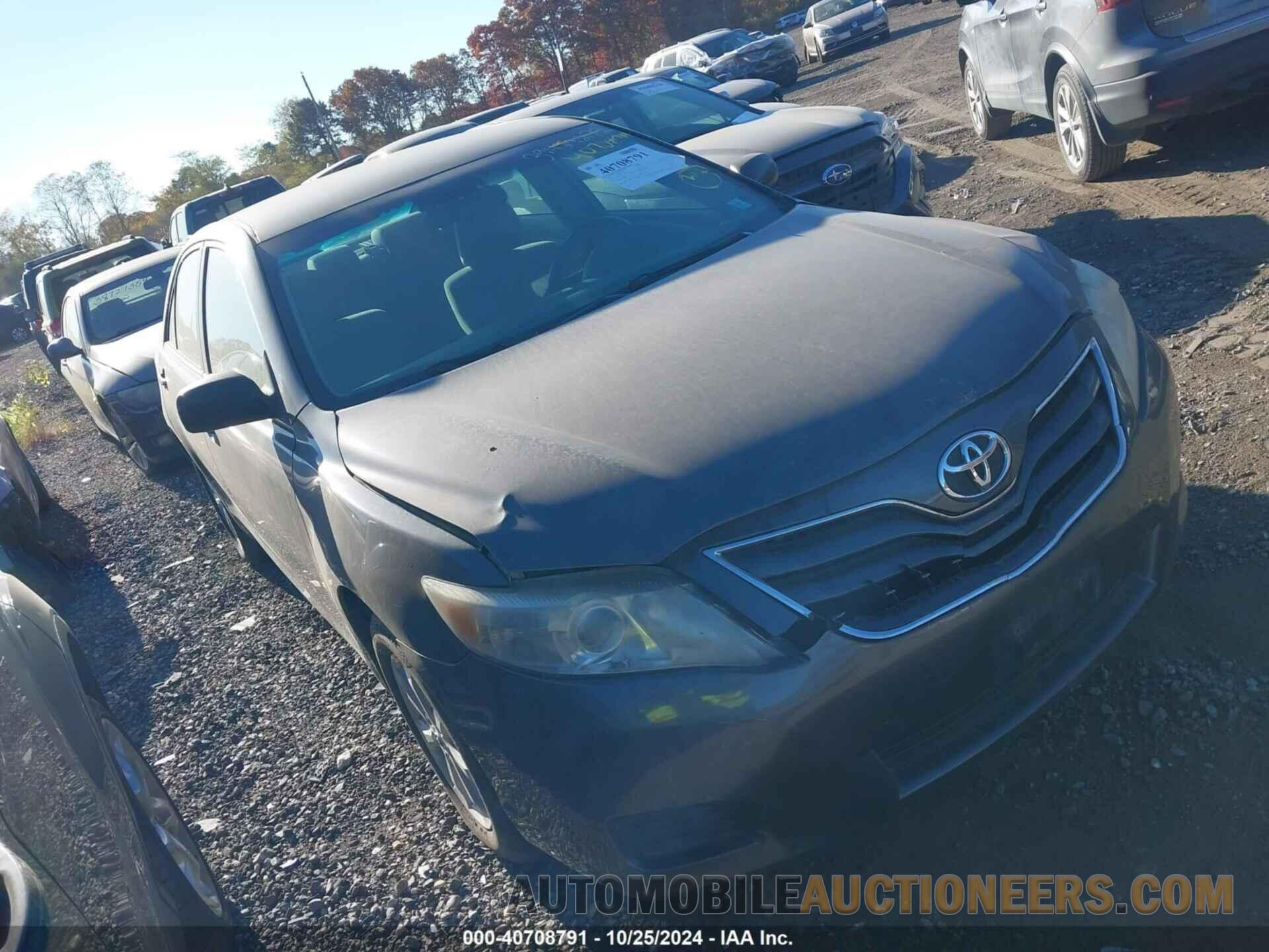 4T1BF3EK3BU726459 TOYOTA CAMRY 2011