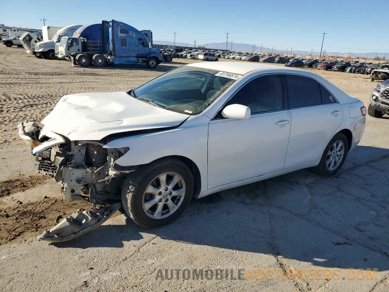 4T1BF3EK3BU776567 TOYOTA CAMRY 2011